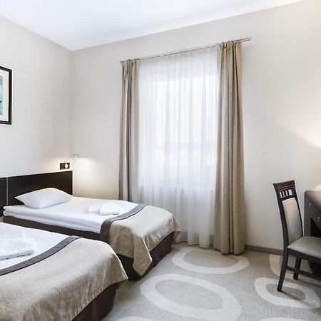 Hotel Picaro Zarska Wies Poludnie A4 Kierunek Polska Згожелец Екстериор снимка